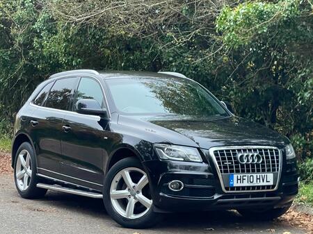 AUDI Q5 2.0 TDI S line