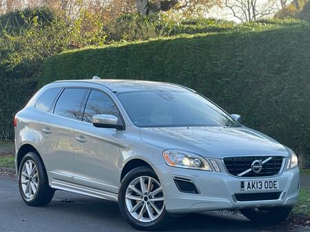 VOLVO XC60 2.4 D5 R-Design